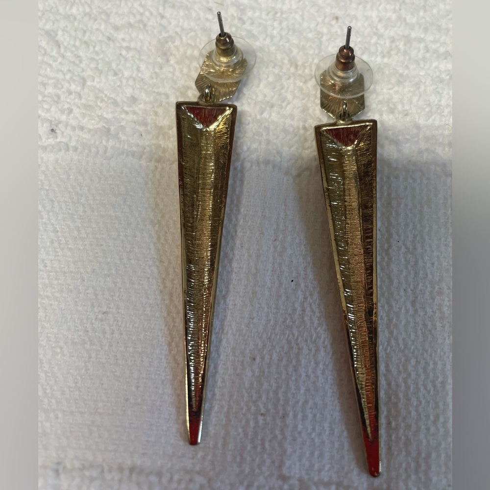 Earring Bundle - Picture 6 of 6